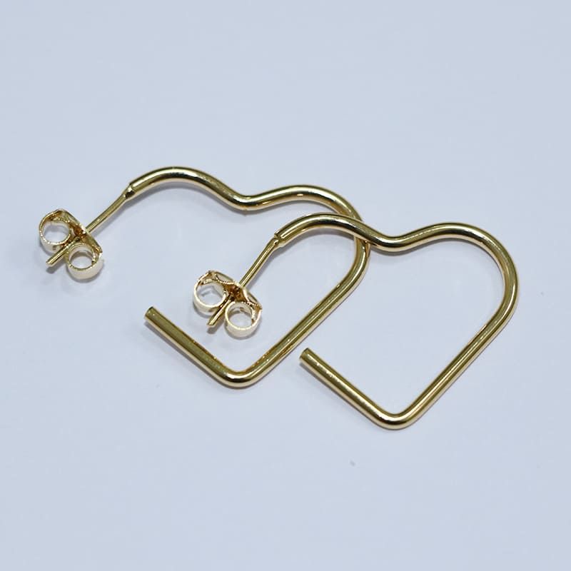 BRINCO ARGOLA CORAÇÃO FIXO