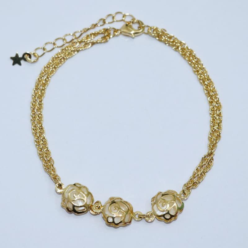 PULSEIRA 2 FIOS C/3 FLORES NO CENTRO LANCAMENTO 2024