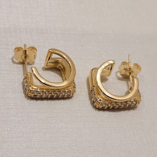 BRINCO ARGOLA FIXA QUADRADA COM DUAS FILEIRAS EM ZIRCÔNIAS (15MM)