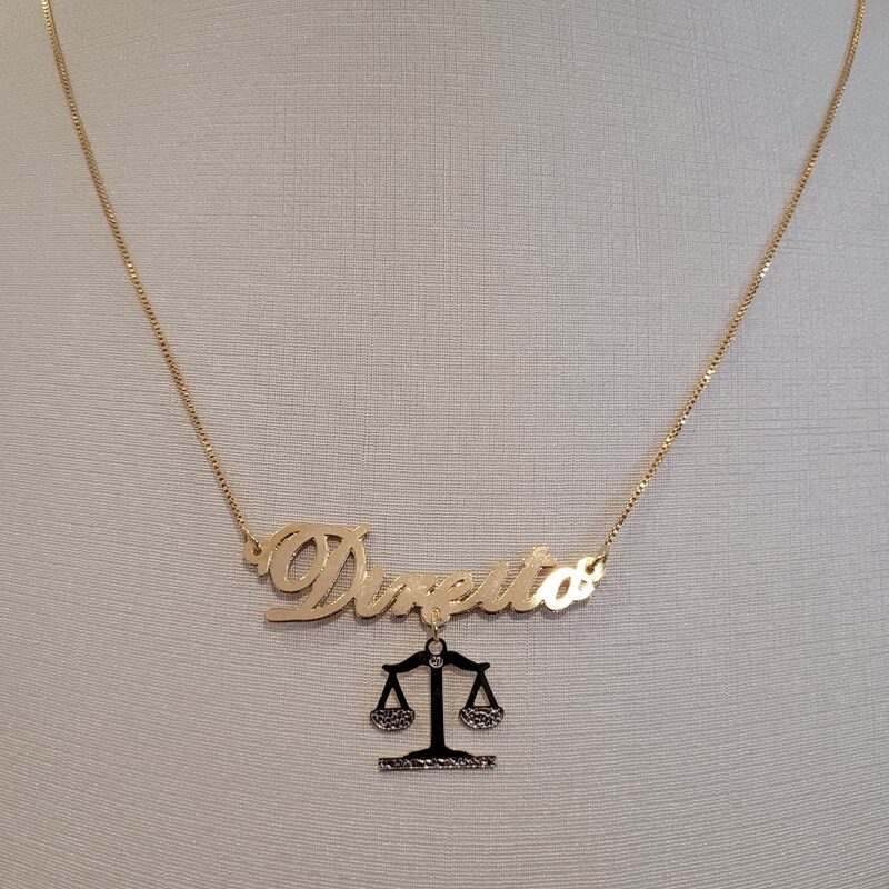 VENEZIANA COM PINGENTES PERSONALIZADOS VARIADOS #2